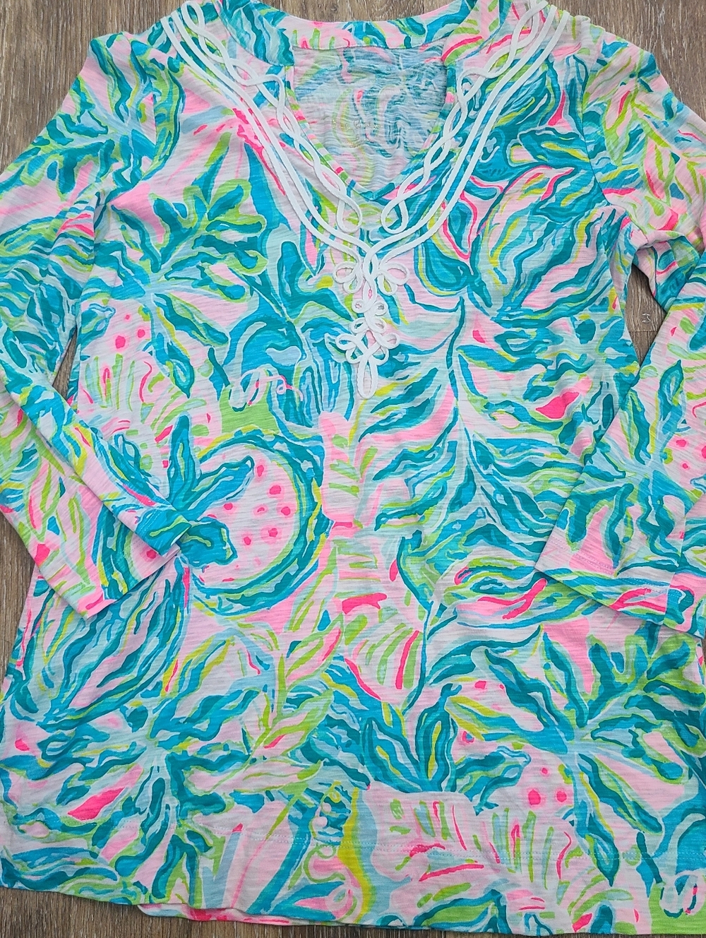 Lilly Pulitzer Kaia Knit Tunic in the "One in a Melon" print Women's Size Small